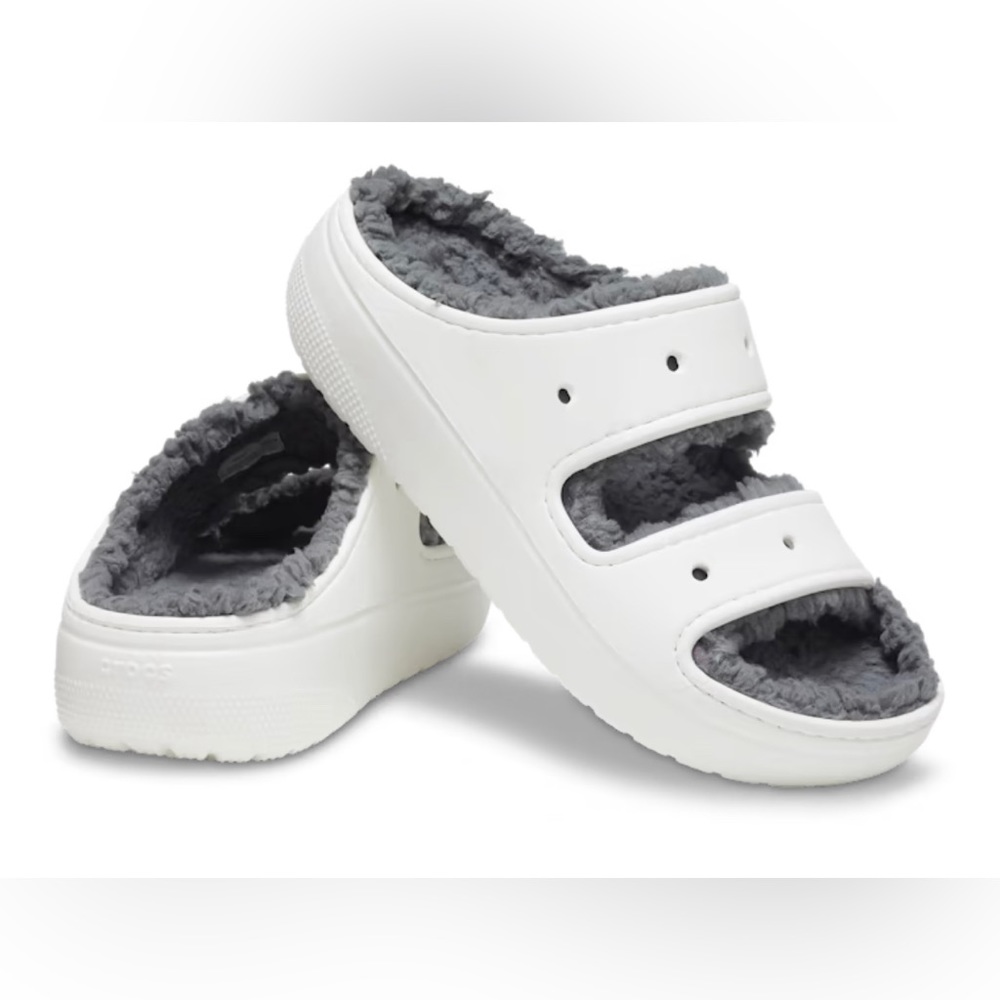 🤍🤍CROCS Classic Cozzzy Sandal